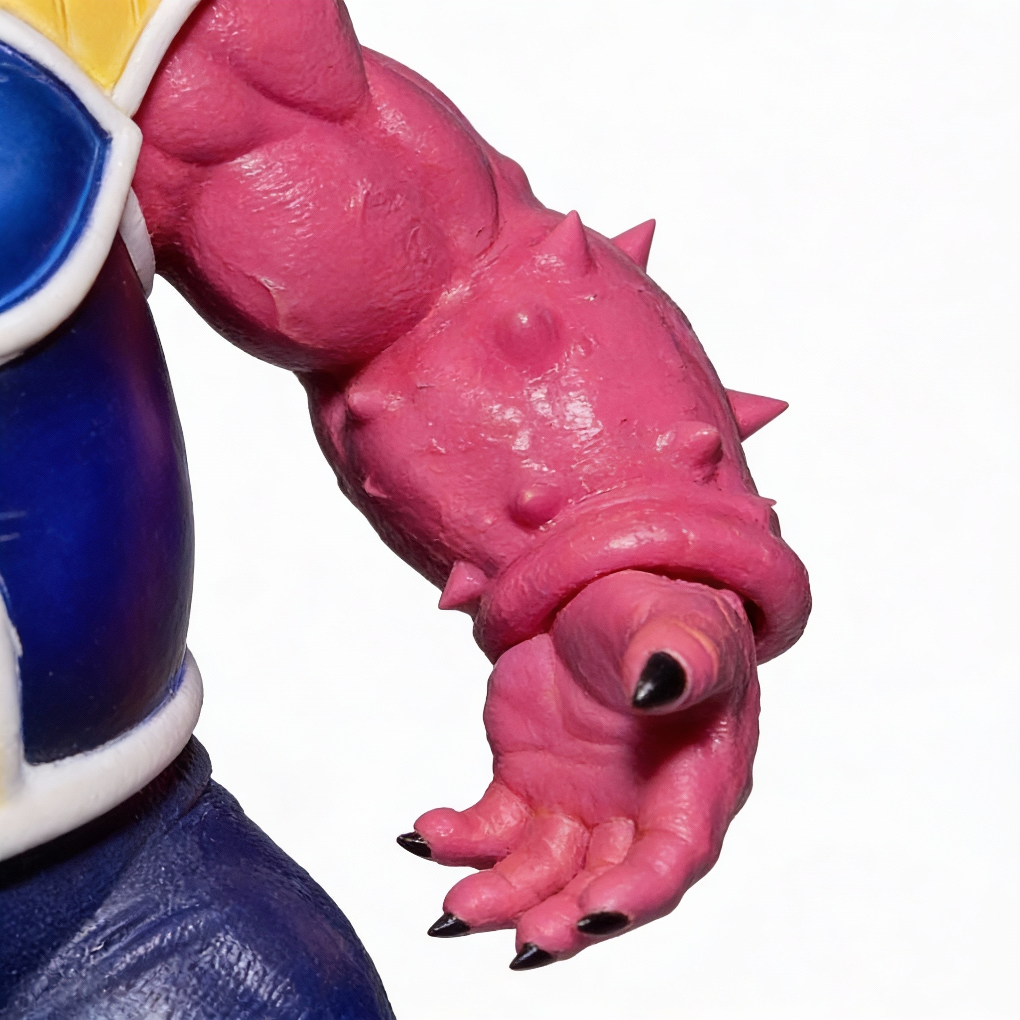 Dragon Ball Z: The Arrival of Frieza - Planet Namek Scene with Frieza, Zarbon, Dodoria & Cui (White Hole Diorama Base) - Cosplee