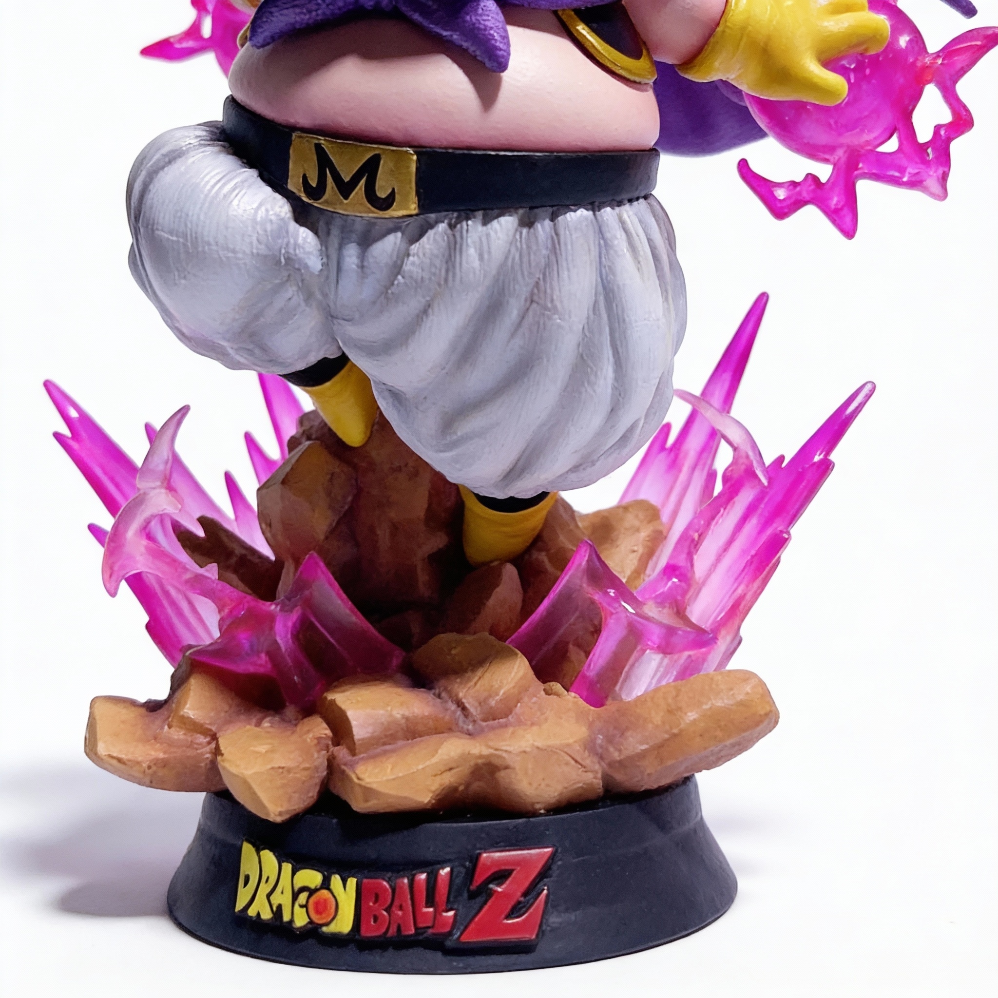 Dragon Ball Z Majin Buu (Fat Buu) Power Unleashed - Deluxe Version with LED Light-Up Base & Figure - Cosplee