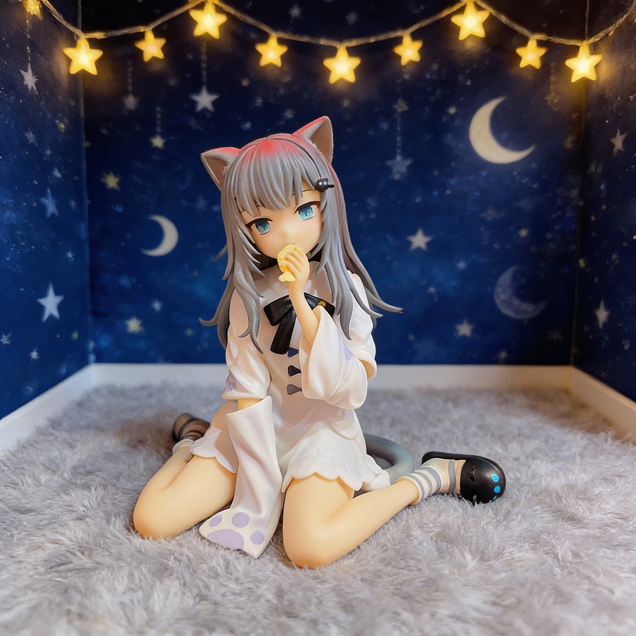 KyoAni Cat Girl Original Art Figure - Cute Sitting Pose Anime Cat Maiden Collectible Mode - Cosplee