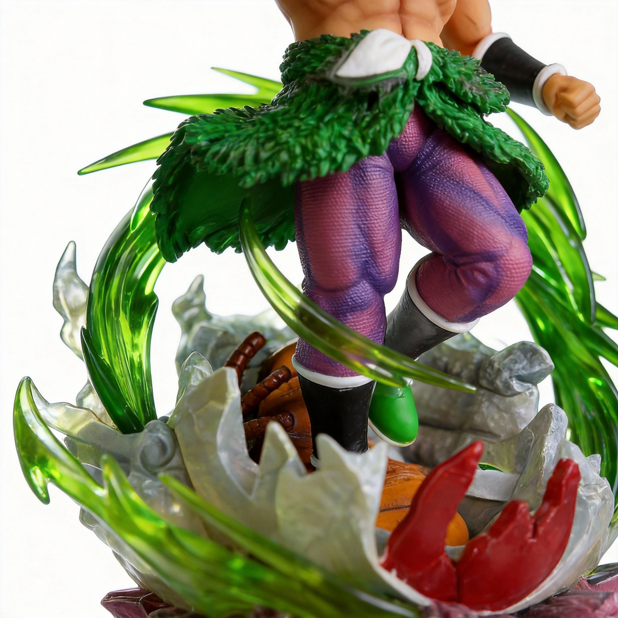 Dragon Ball Z Broly Tenth Edition Dual-Scale Statue Model by Tyrannosaurus Studio - Cosplee