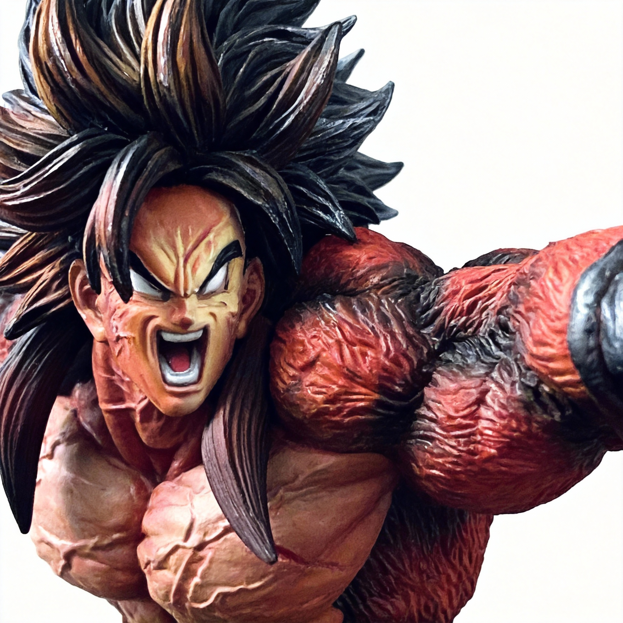 Dragon Ball GT Super Saiyan 4 Broly Light-Up Battle Damaged GK Statue - Cosplee